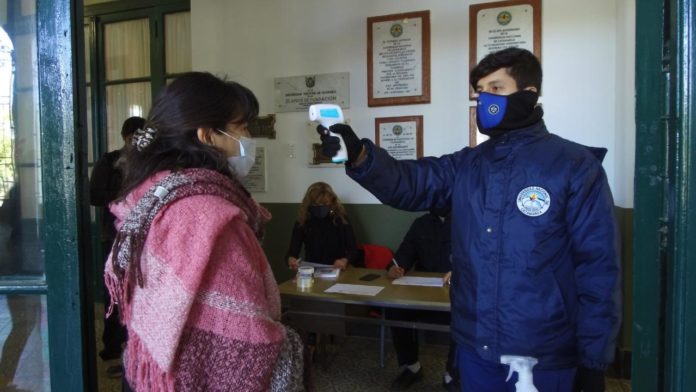 La Unca activó protocolo por Covid