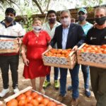 El Gobernardor visitó a productores 1