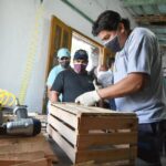 El Gobernardor visitó a productores 4