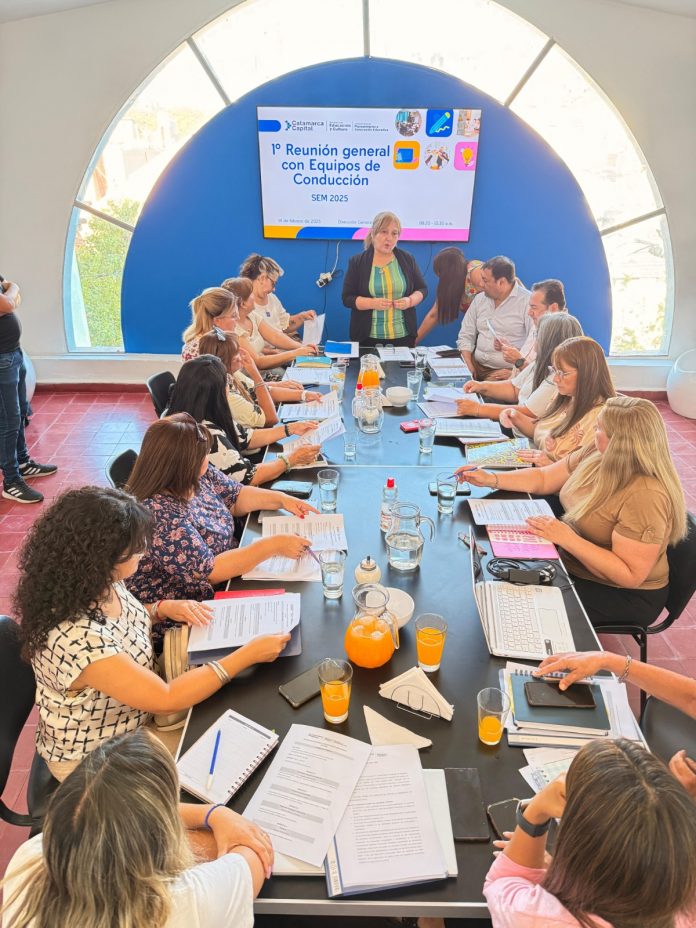 Reunión General con Equipos Directivos del Sistema Educativo Municipal