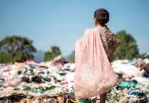 En Argentina, la pobreza en hogares con niños cayó del 48% al 31% en un año