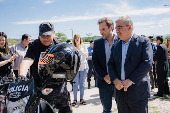 Nueva flota de vehículos para fortalecer la seguridad en la Capital y el interior (3)