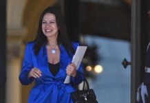 El Gobierno nacional quiere reconvertir los planes sociales en capacitación laboral